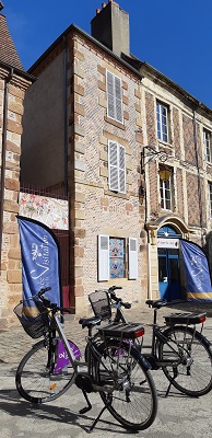 Place de l'Ancien palais Vélo